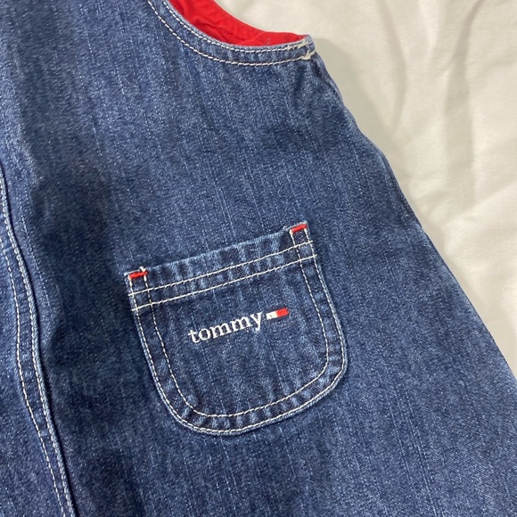 Vintage TOMMY HILFIGER TOMMY Baby Denim Snap Dress // Size 12-18MOS EUC - Picture 3 of 9
